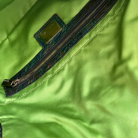 Unique FENDI beaded embroidery baguette bag - Picture 8 of 9